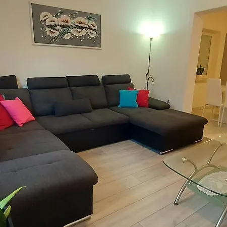 Apartman Ema Crikvenica Exterior photo